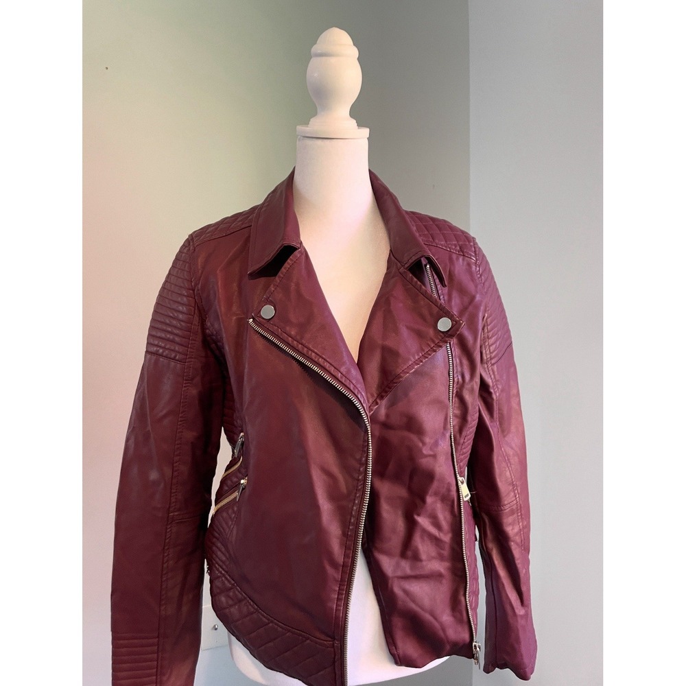 YMI burgundy Faux Leather Moto Biker Jacket Quilted Women’s Medium 90s Y2K